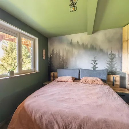Stylish In With Big Garden Holiday home