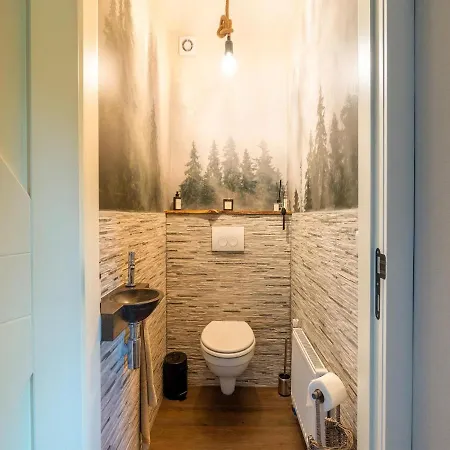 Stylish In With Big Garden