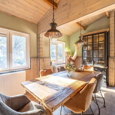Stylish In With Big Garden