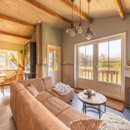 Stylish In With Big Garden La Roche-en-Ardenne